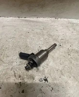 Peugeot 308 Fuel main line pipe 0261500