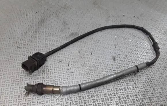 Volkswagen Golf V Lambda probe sensor 0258017241