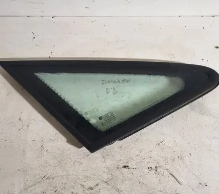 Opel Zafira A Front door vent window glass four-door 43R007022 DOT36AS2M129