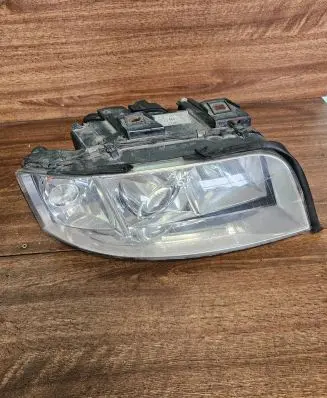 Audi A6 S6 C5 4B Headlight/headlamp