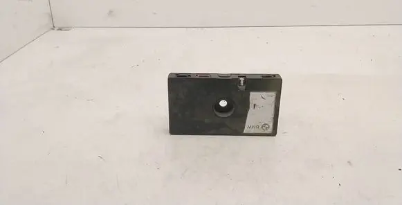 BMW 3 E46 Aerial antenna amplifier 8377815