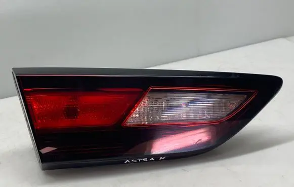 Opel Astra K Tailgate rear/tail lights 39032992 81390102 366069842