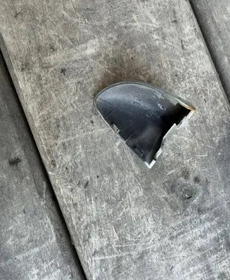 Volkswagen PASSAT B6 Front door handle cover 3C0837880