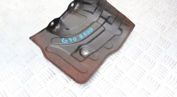 Mitsubishi 3000 GT Heat shield in engine bay 
