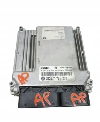 BMW 7 E65 E66 Engine control unit/module 0281010898