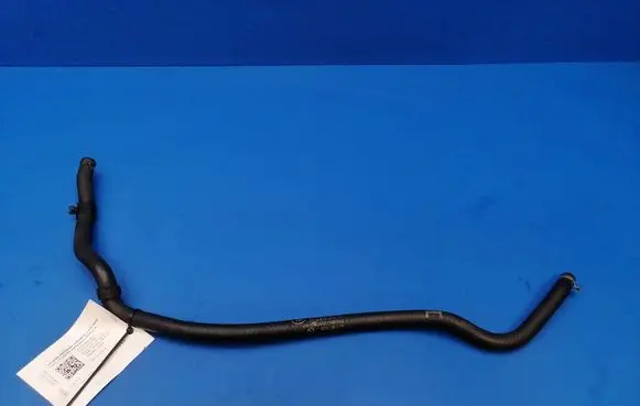 Mercedes-Benz CLS C219 Engine coolant pipe/hose A2115011225