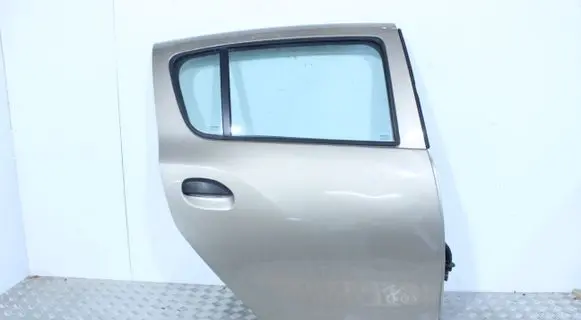 Dacia Sandero II Rear door