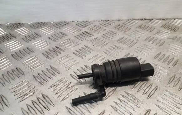 Audi A4 S4 B5 8D Windscreen/windshield washer pump