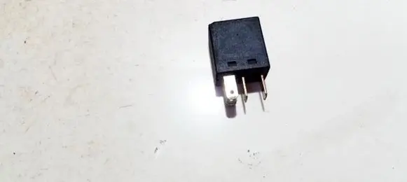 Iveco Daily 40.8 Other relay 500326610 013552a