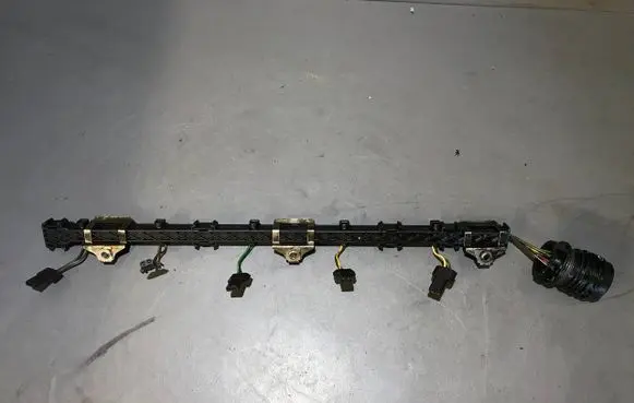 Volkswagen Phaeton Fuel injector wires 070971033A