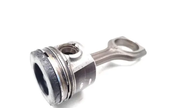 Peugeot Partner Piston with connecting rod 9HX DV6ATED4