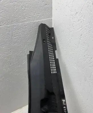Alfa Romeo 159 Wiper trim 156083373