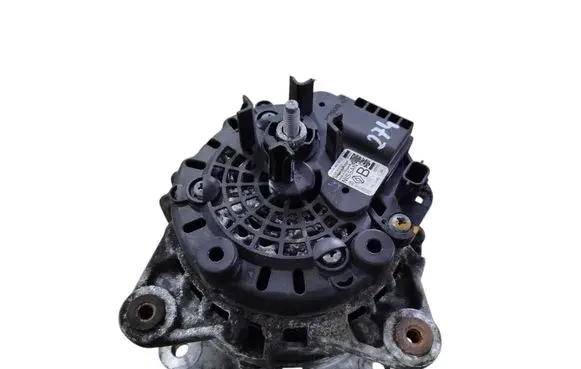 Nissan Qashqai Generator/alternator 231004BE0B-F