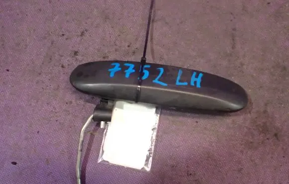 Mitsubishi Colt CZ3 Rear door exterior handle