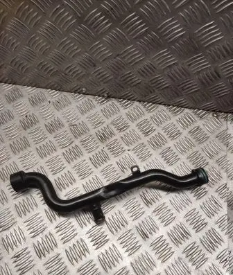 Audi A8 S8 D3 4E Engine coolant pipe/hose 057121075t