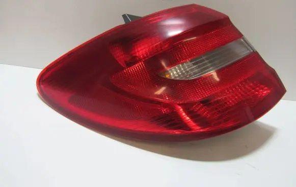 Mercedes-Benz B W246 W242 Rear/tail lights A2468200164 607001 6070E13100