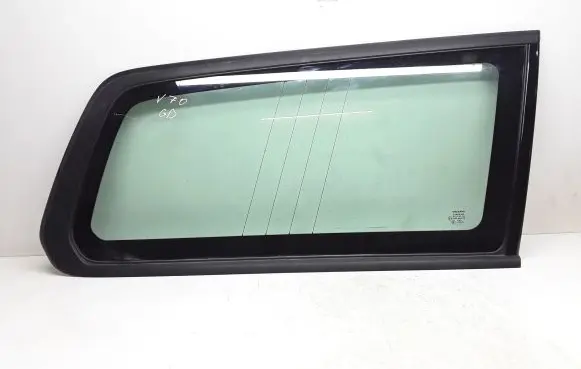 Volvo V70 Rear side window