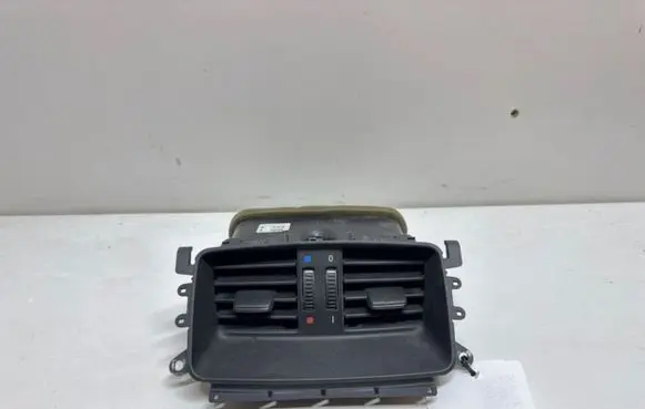 BMW 3 E92 E93 Rear air vent grill 7129556 6932024 6932023