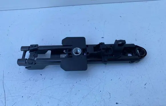 Audi Q5 SQ5 Seat belt height adjuster 8K0857833B
