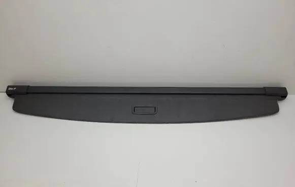 Volkswagen Touran I Manual rear window sunshade cover 1T0867871