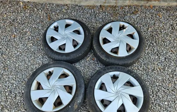 Toyota Aygo AB40 R15 steel rim 