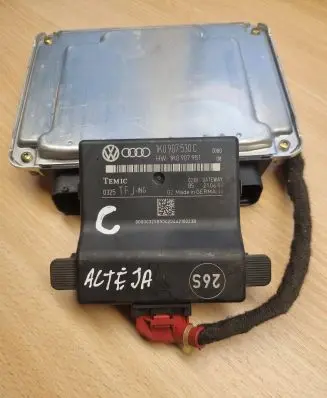 Seat Altea Gateway control module 1K0907530C 0325 1K0907951