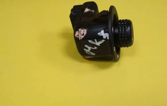 Ford Mondeo Mk III Wing mirror switch 93BG17B676BA