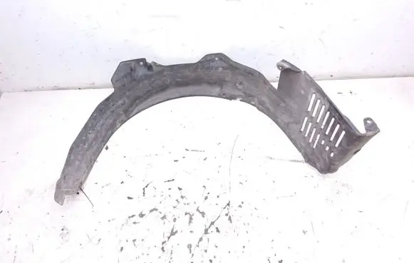 Mitsubishi Carisma Front wheel arch liner splash guards MB885389