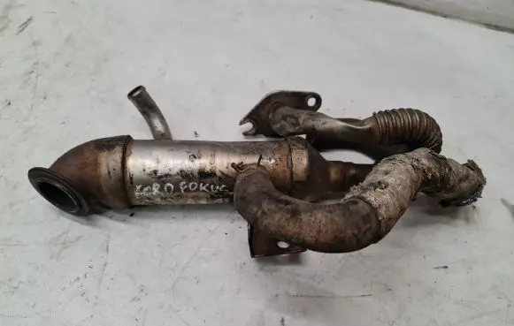 Ford Focus EGR valve cooler 2M509F464