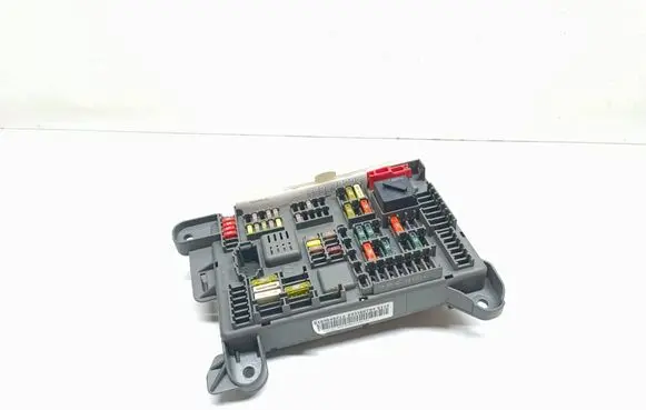 BMW X5 E70 Fuse module 6931687
