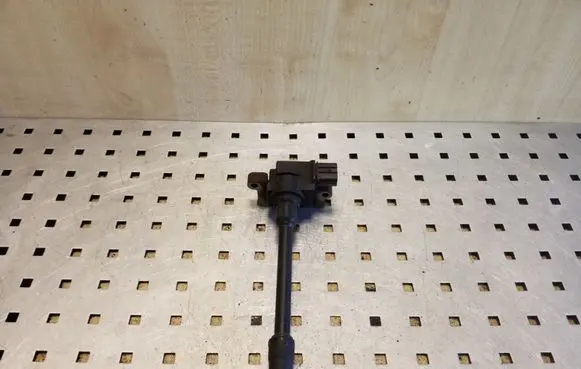 Mitsubishi Space Wagon High voltage ignition coil H6T12272A