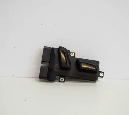Volkswagen Touareg II Seat control switch 7P6959748A