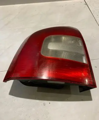 Skoda Octavia Mk2 (1Z) Rear/tail lights 1Z9945257 27592102