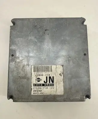 Nissan X-Trail T30 Engine control unit/module 237108H806 5800118 275001189
