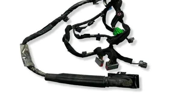 Volvo V40 Front door wiring loom 31334104
