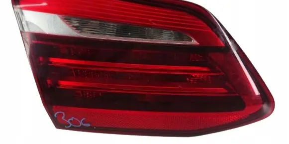BMW 2 F45 Tailgate rear/tail lights