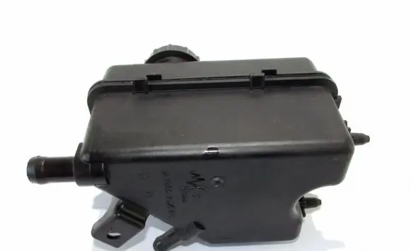 Power steering fluid tank/reservoir