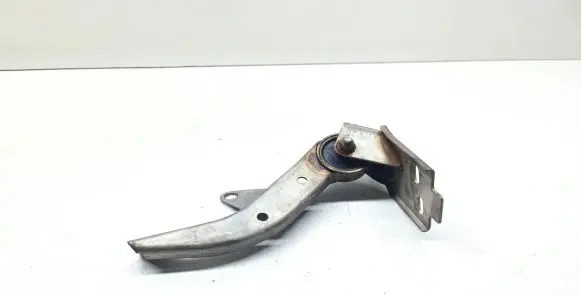 BMW 7 E65 E66 Muffler mount bracket/holder 7789165 18207789165