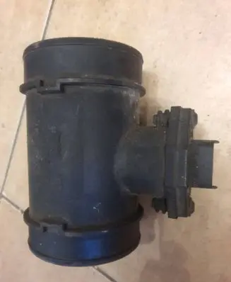 Opel Vectra B Mass air flow meter 0280217519