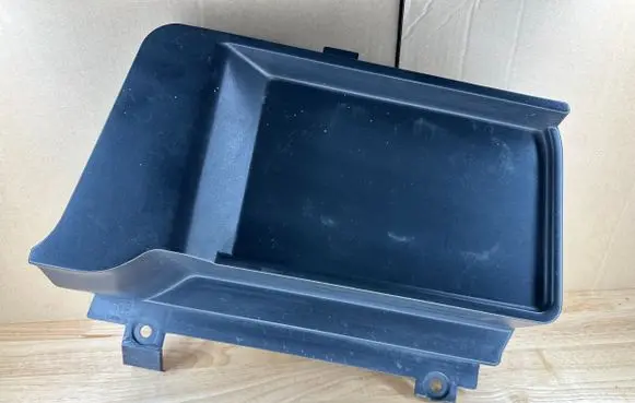 BMW M3 Battery box tray cover/lid 51478204084