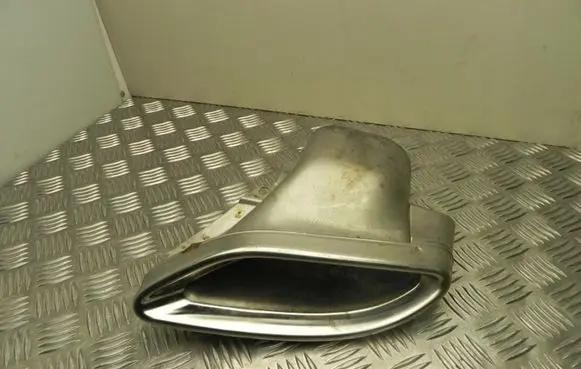 Mercedes-Benz C AMG W205 Rear muffler/silencer tail pipe A2054900300 VD11579