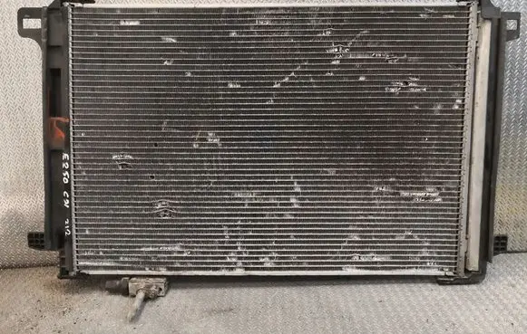 Mercedes-Benz E W212 A/C cooling radiator (condenser) A2045000154 2045000154