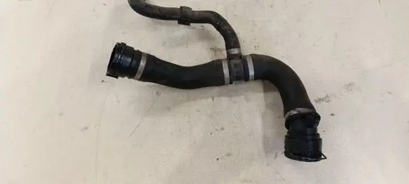 BMW 3 F30 F35 F31 Coolant pipe/hose 7618256
