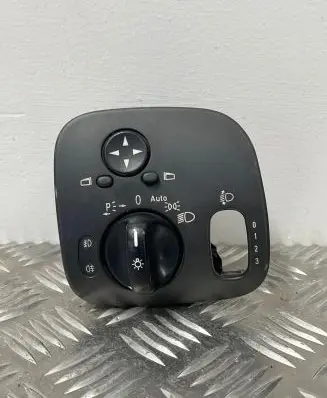 Mercedes-Benz C W203 Light switch A2035450604