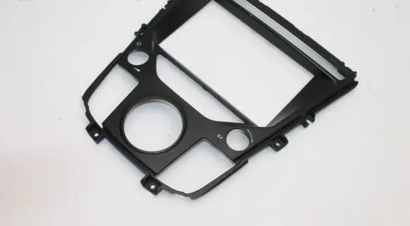 Hyundai i40 Radio/GPS head unit trim U09C873810
