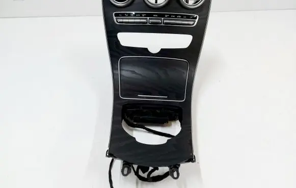 Mercedes-Benz C AMG W205 Center console A2056809504