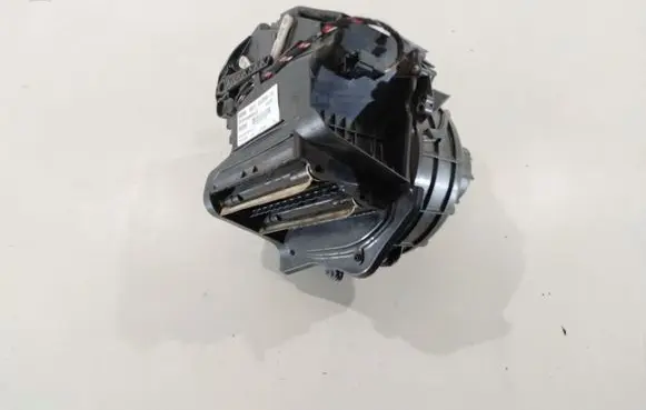 BMW 5 F10 F11 Heater fan/blower 9243950
