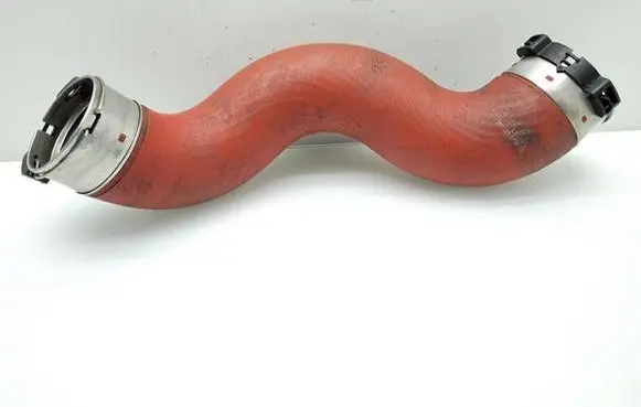 Mercedes-Benz E W212 Intercooler hose/pipe A2125280200
