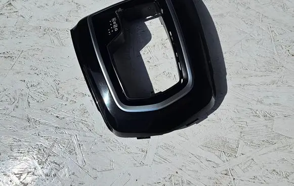 Nissan Qashqai Gear shifter surround trim plastic 96941HV01A