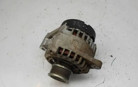 Opel Zafira B Generator/alternator A4042